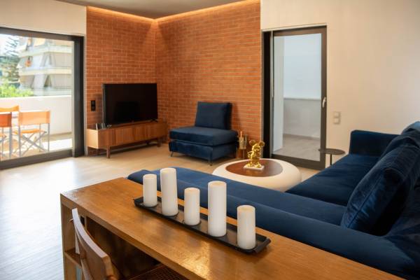 Varkiza Gallery Suite | First Class Properties Varkiza Gallery Suite